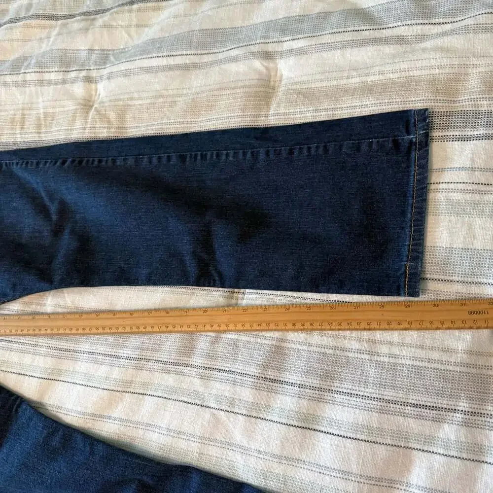 Levi's 513 Slim Straight Jeans Size 36x30 Dark Wash Denim